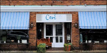 Cave Bistro in Avon-By-The-Sea