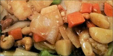 Cashew Chicken at Pagoda