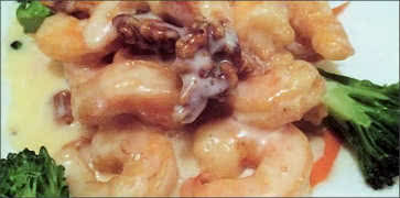 Honey Walnut Prawns at Pagoda